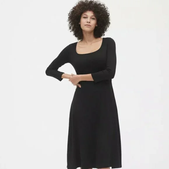 Gap Womens Scoopneck Ribbed Midi Dress True Black Size Xs